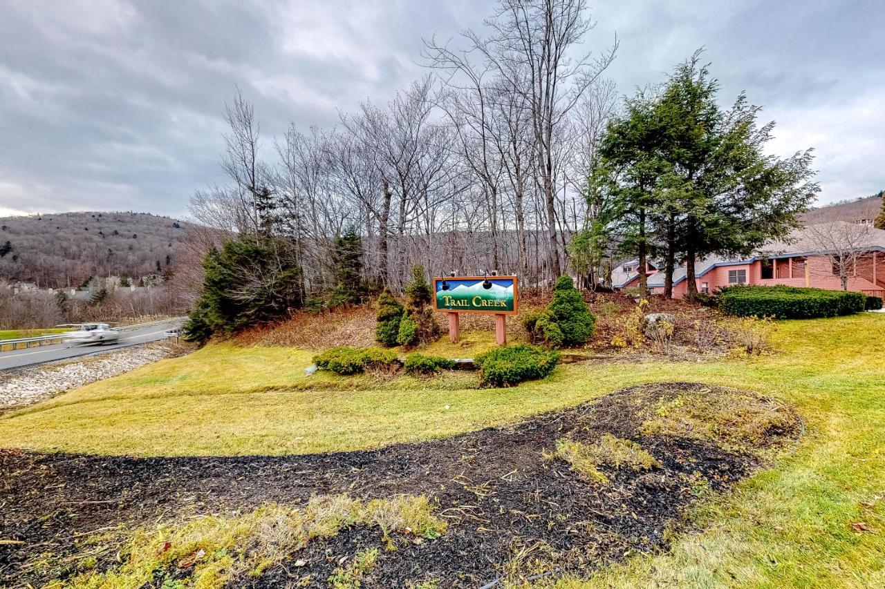 Cozy Modern Comfort Killington Exterior photo